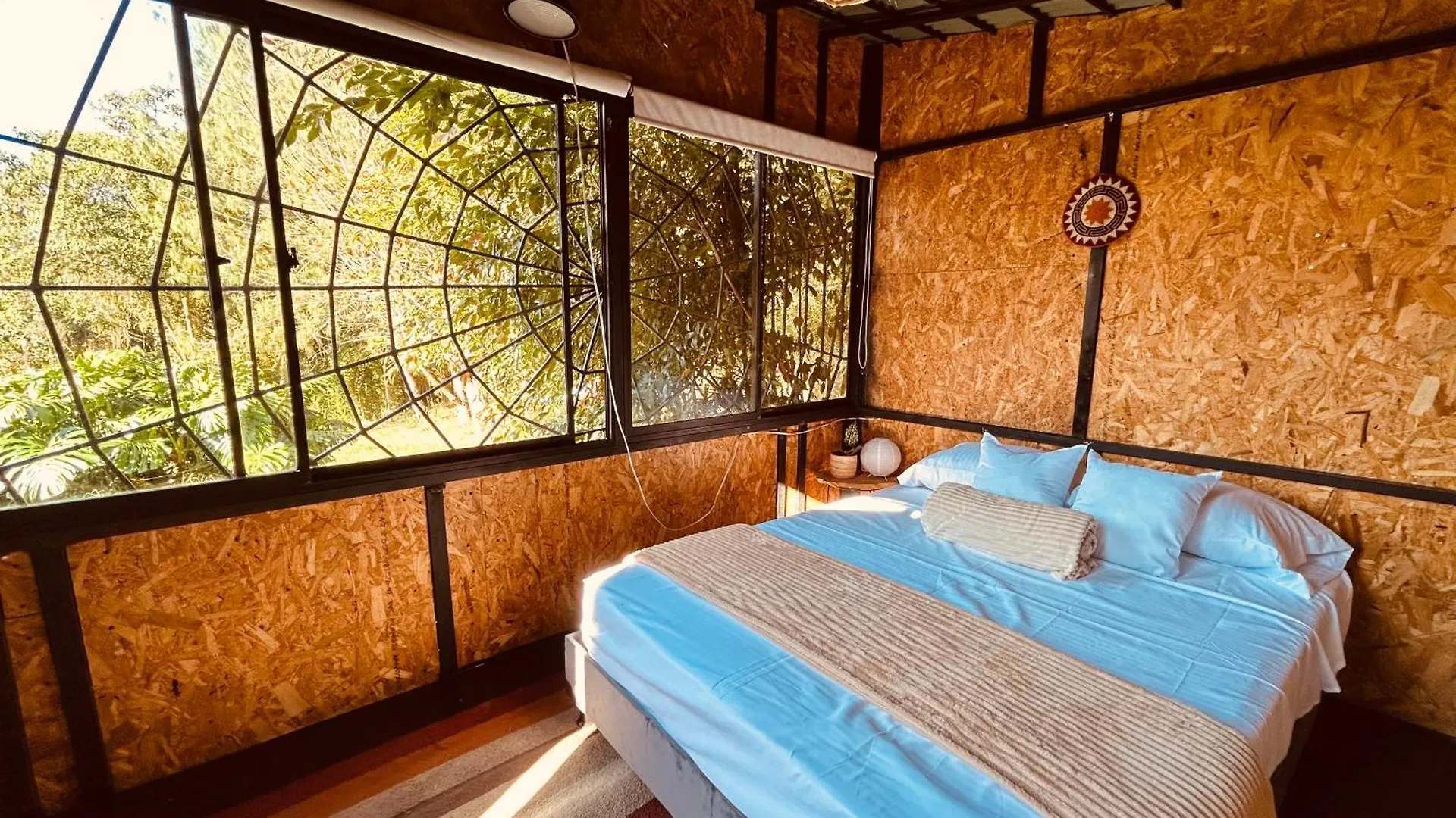 Homestay Renacer Santa Elena Apartment Medellin